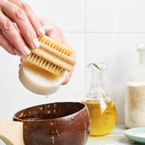 Premium Nail Brush - Natural Tampico