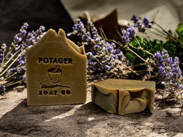 Lavender Patchouli Bar – Earthy, Calming & Botanical