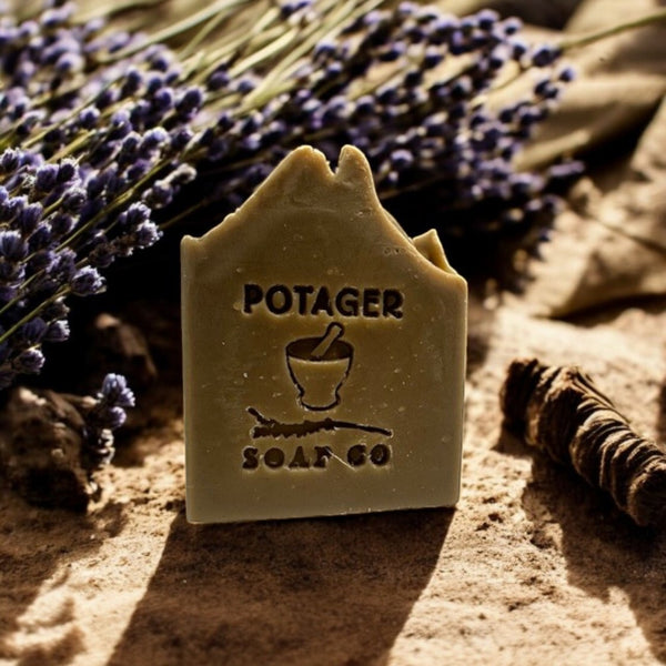 Lavender Patchouli Bar – Earthy, Calming & Botanical